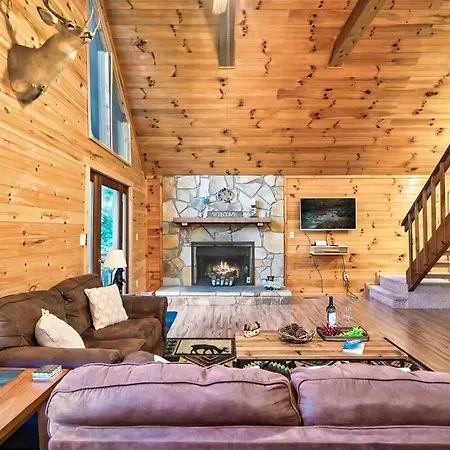 New Hot Tub! Secluded 3 Bed Cabin In Pigeon Forge Exterior photo