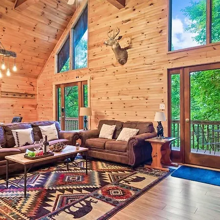 New Hot Tub! Secluded 3 Bed Cabin In Pigeon Forge Exterior photo