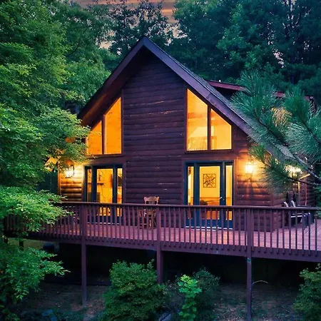 New Hot Tub! Secluded 3 Bed Cabin In Pigeon Forge Exterior photo