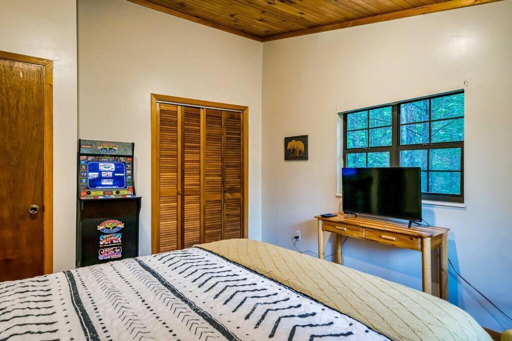 New Hot Tub! Secluded 3 Bed In Hébergement de vacances *