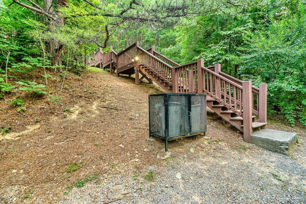 New Hot Tub! Secluded 3 Bed In Hébergement de vacances *